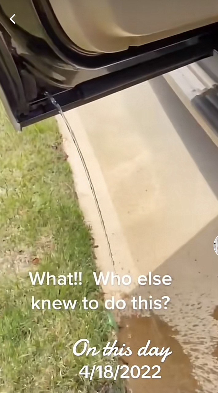 В дверях автомобиля есть &quot;секретная&quot; заглушка, лишающая серьезной проблемы: не все это знают